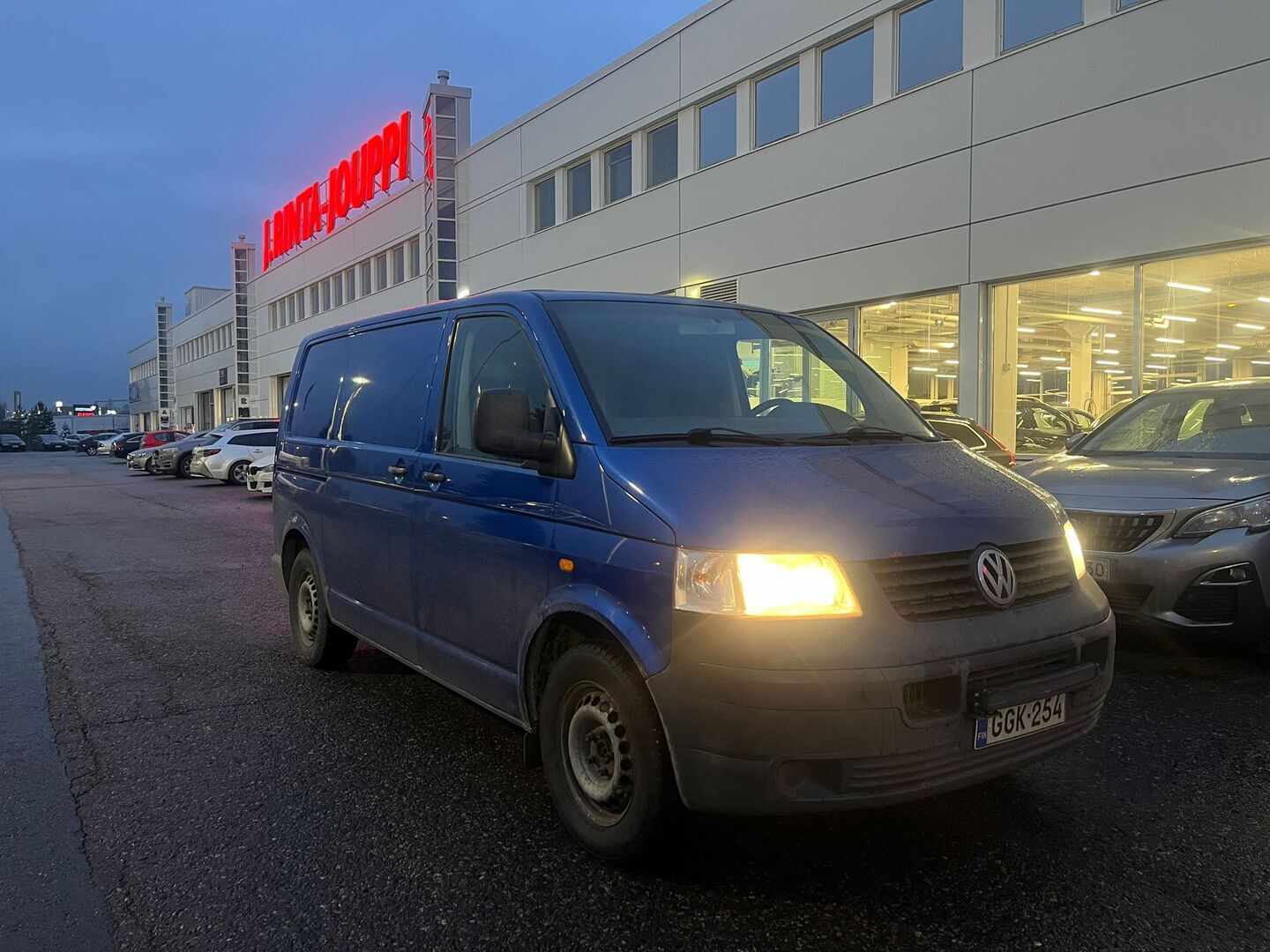 VOLKSWAGEN Transporter 2005