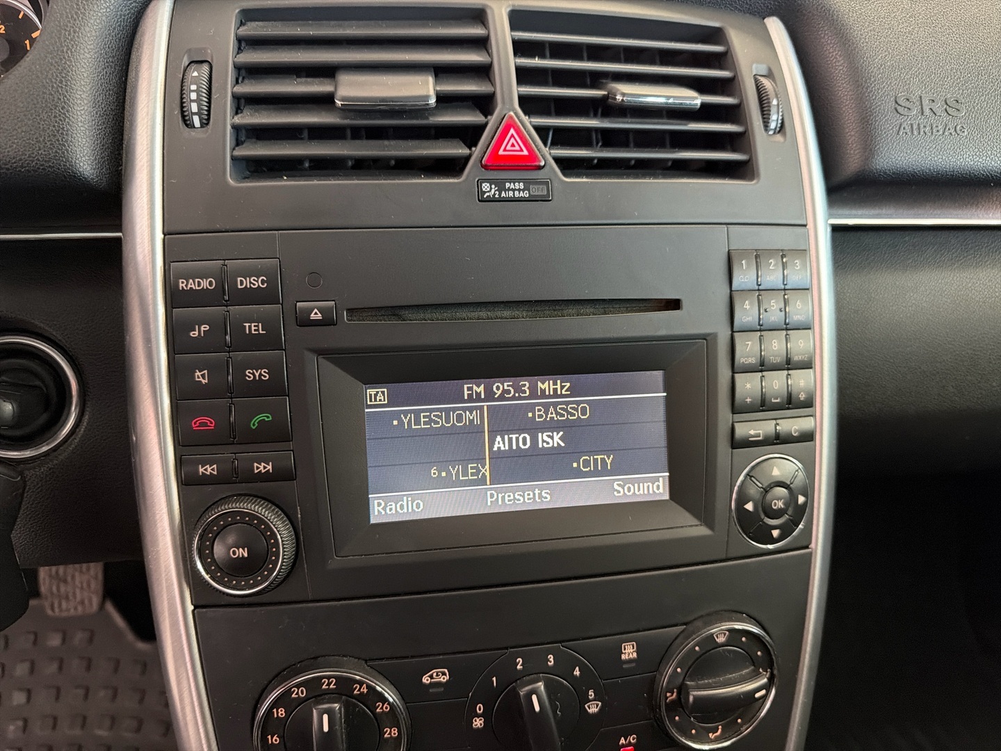 MERCEDES-BENZ B 2009