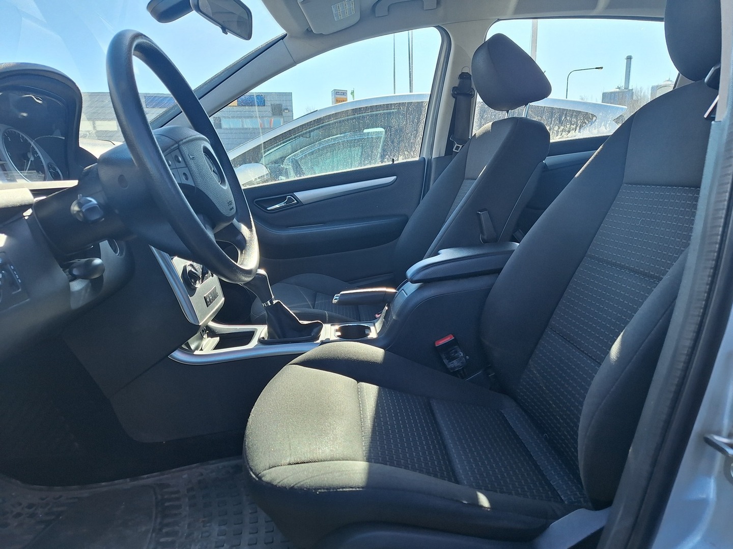 MERCEDES-BENZ B 2009