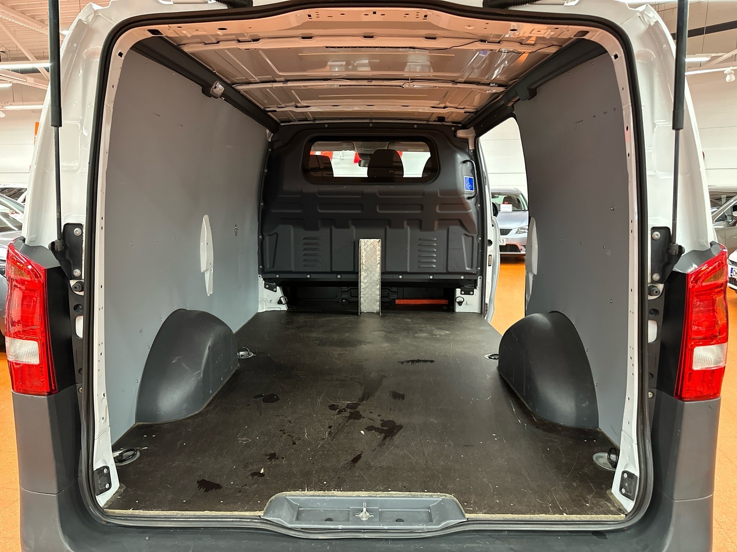 MERCEDES-BENZ Vito 2016