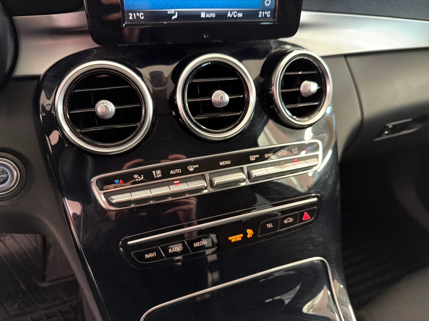 MERCEDES-BENZ C 2019