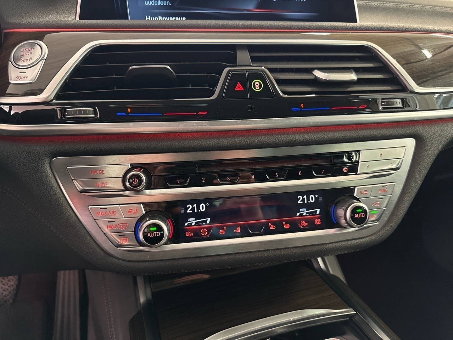 BMW 740 2016
