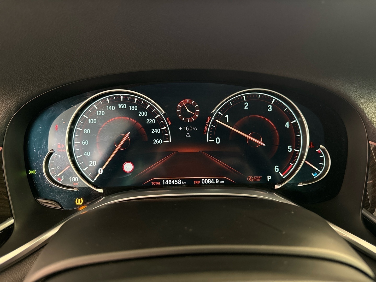 BMW 740 2016