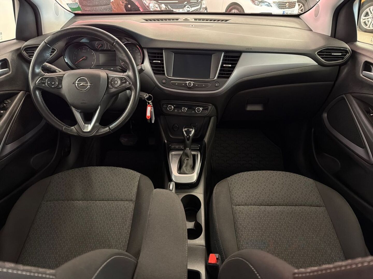 OPEL Crossland 17