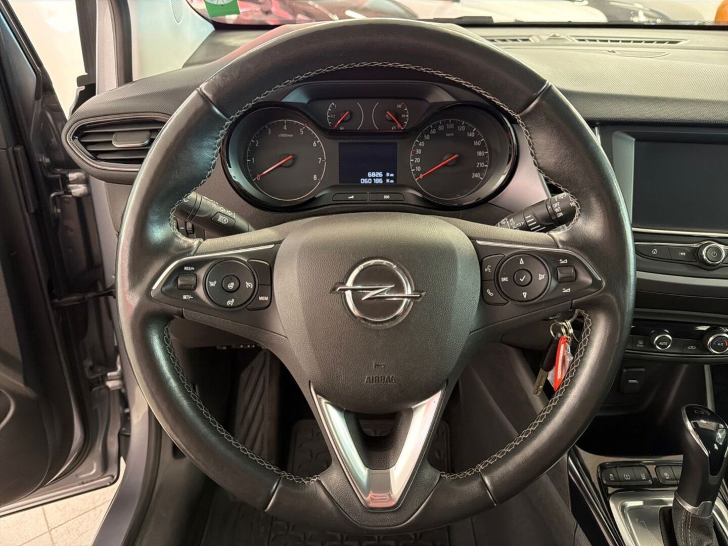 OPEL Crossland 18