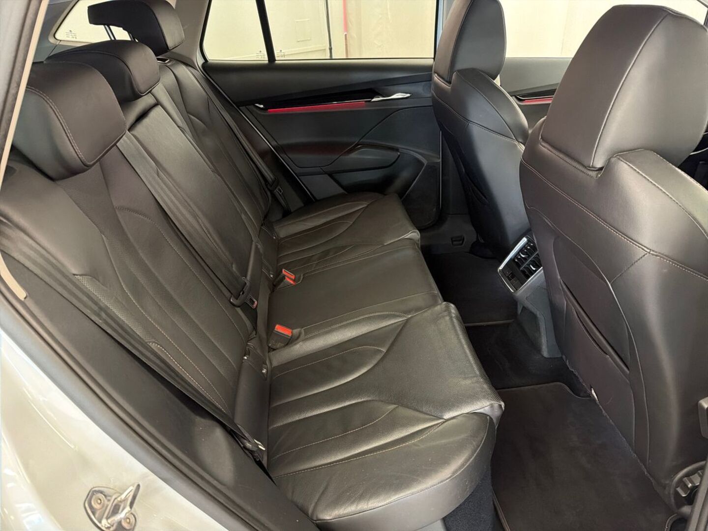 SKODA Enyaq 2022