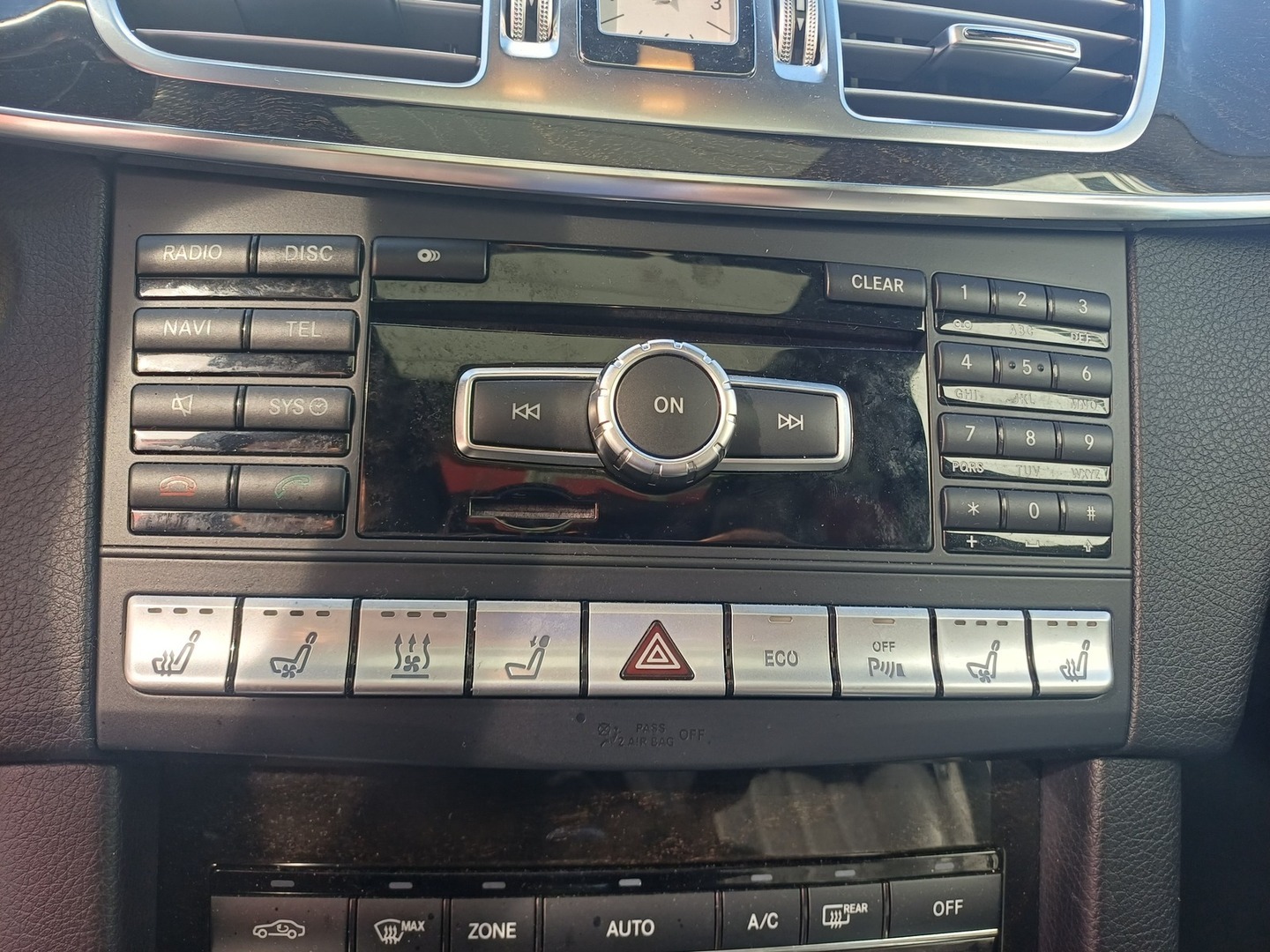 MERCEDES-BENZ E 2013