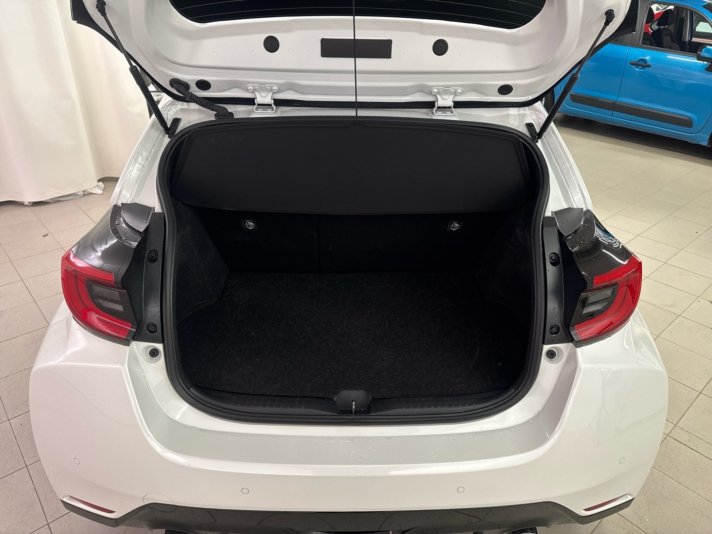 TOYOTA GR Yaris 2021