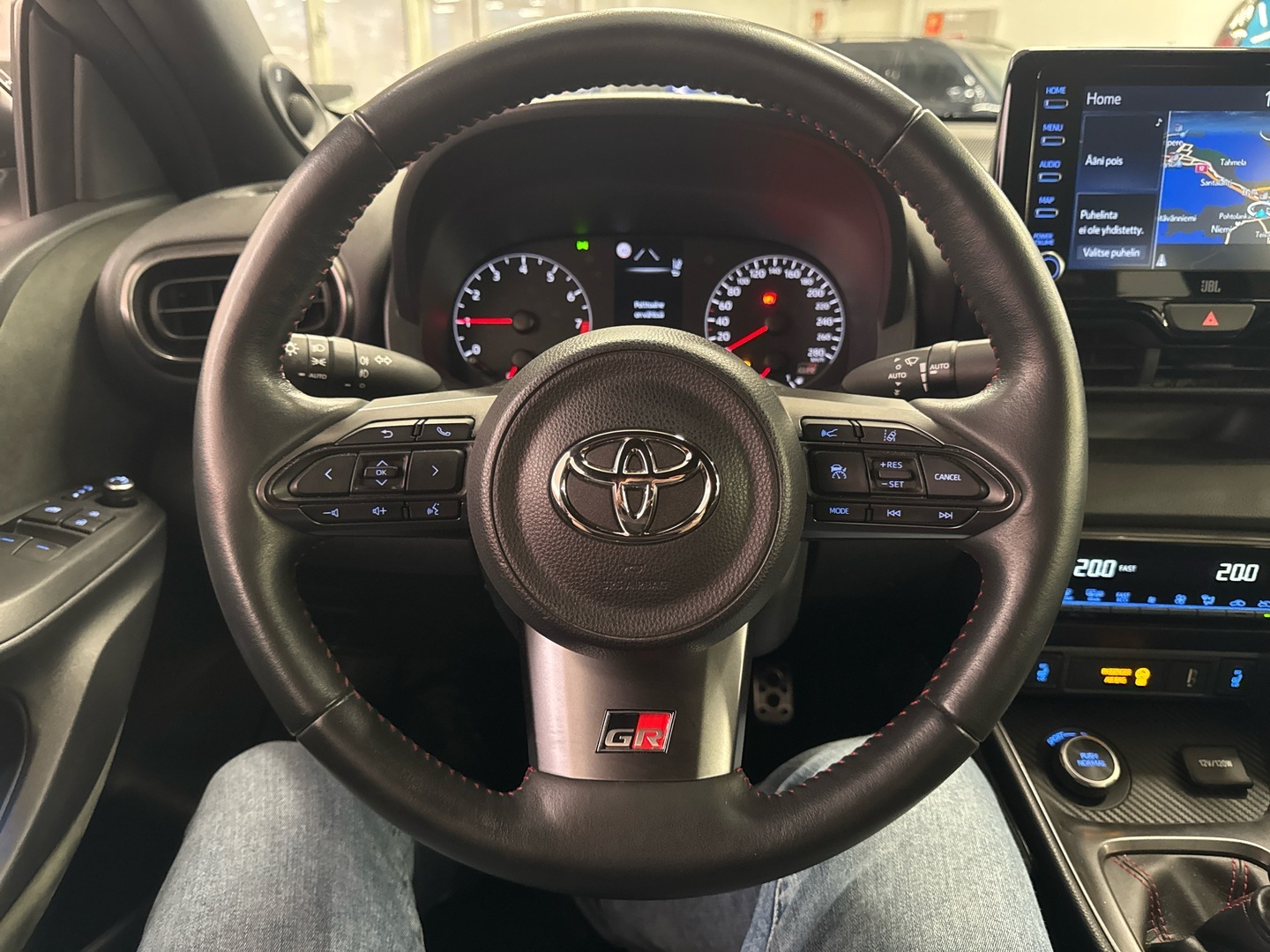 TOYOTA GR Yaris 2021