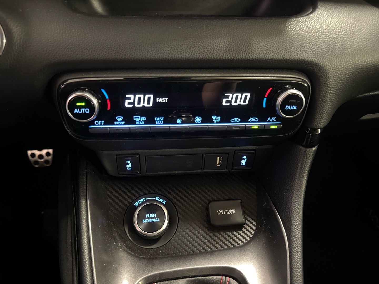 TOYOTA GR Yaris 2021