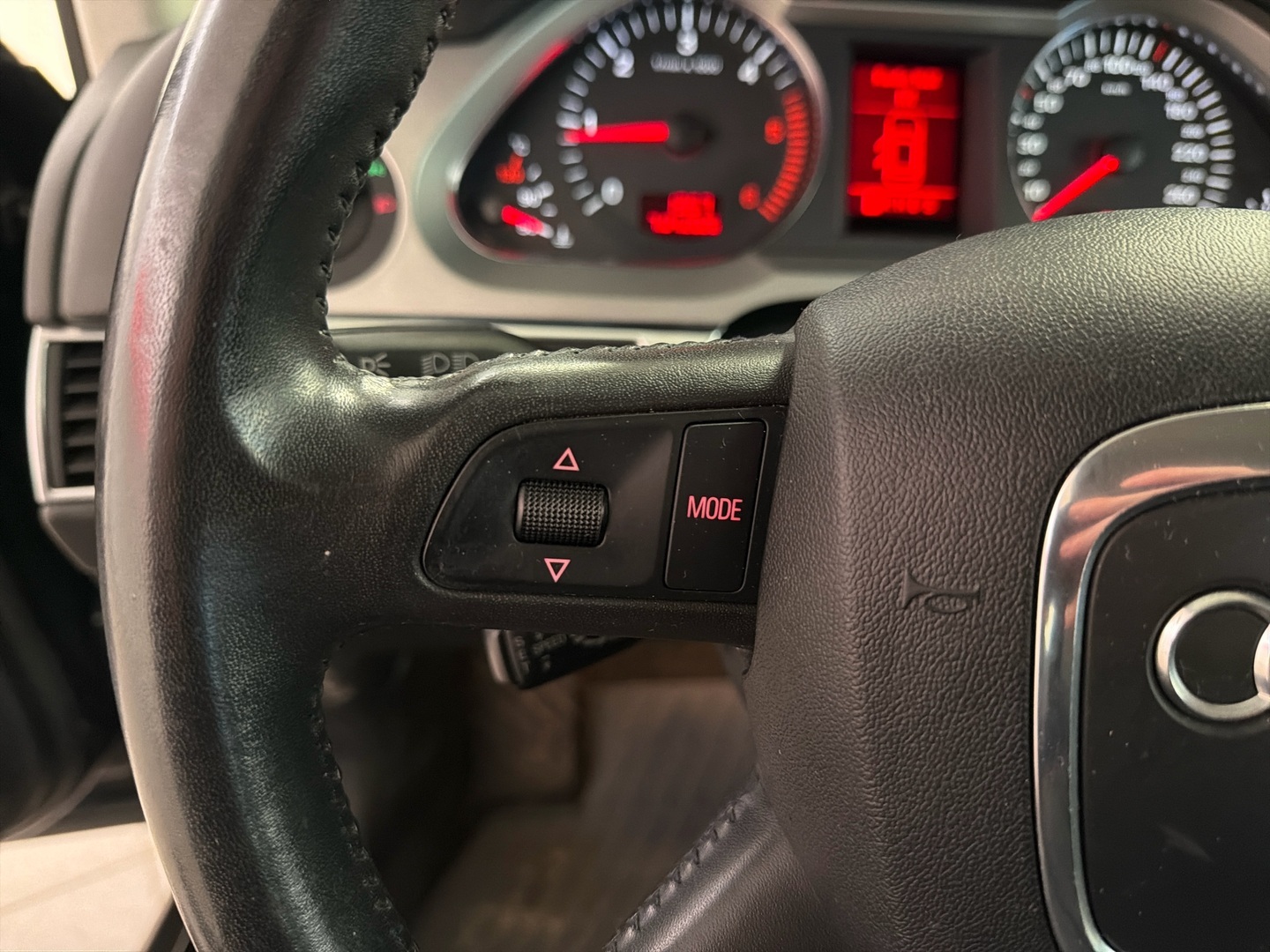 AUDI A6 2008