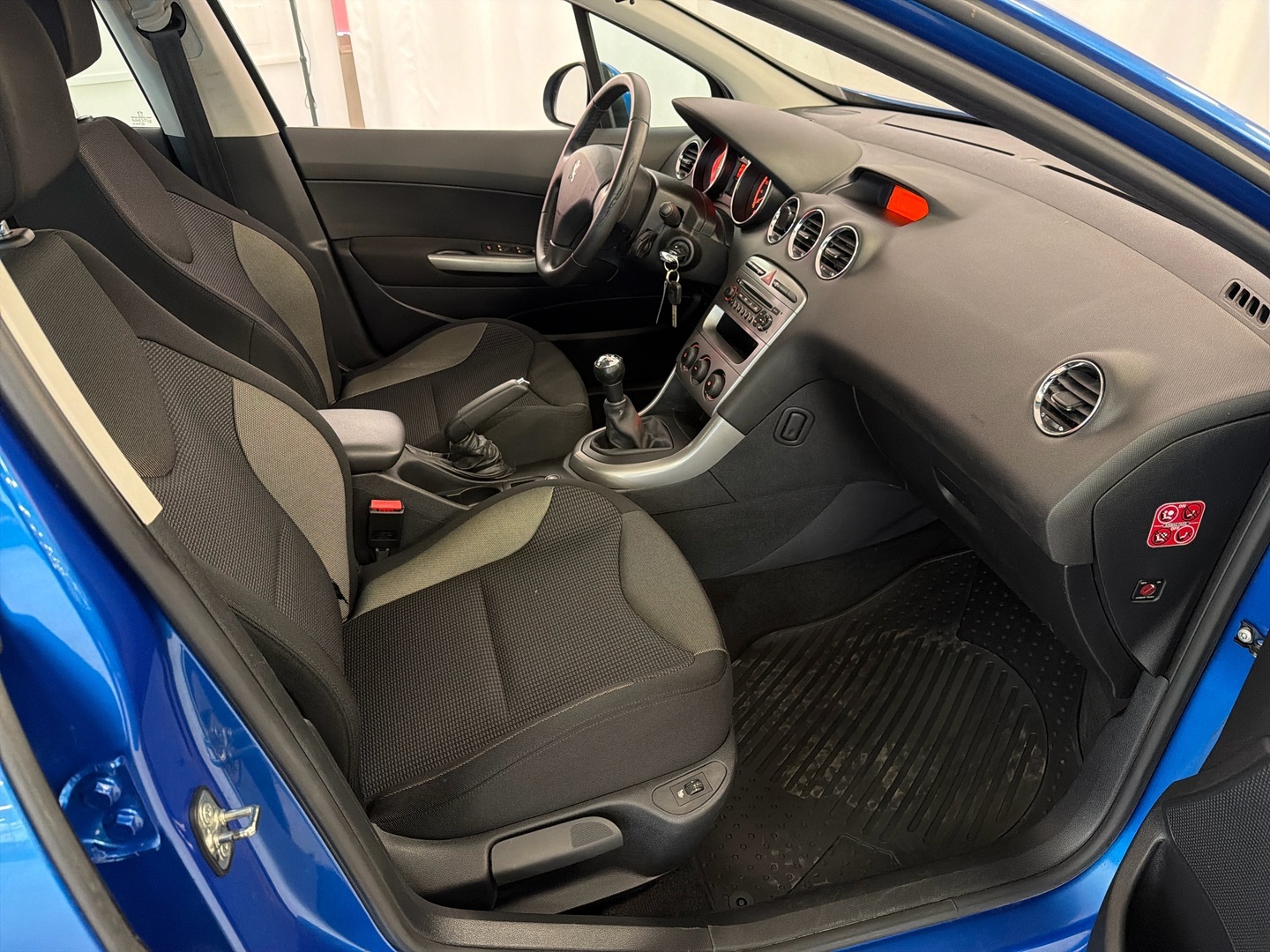 PEUGEOT 308 2008