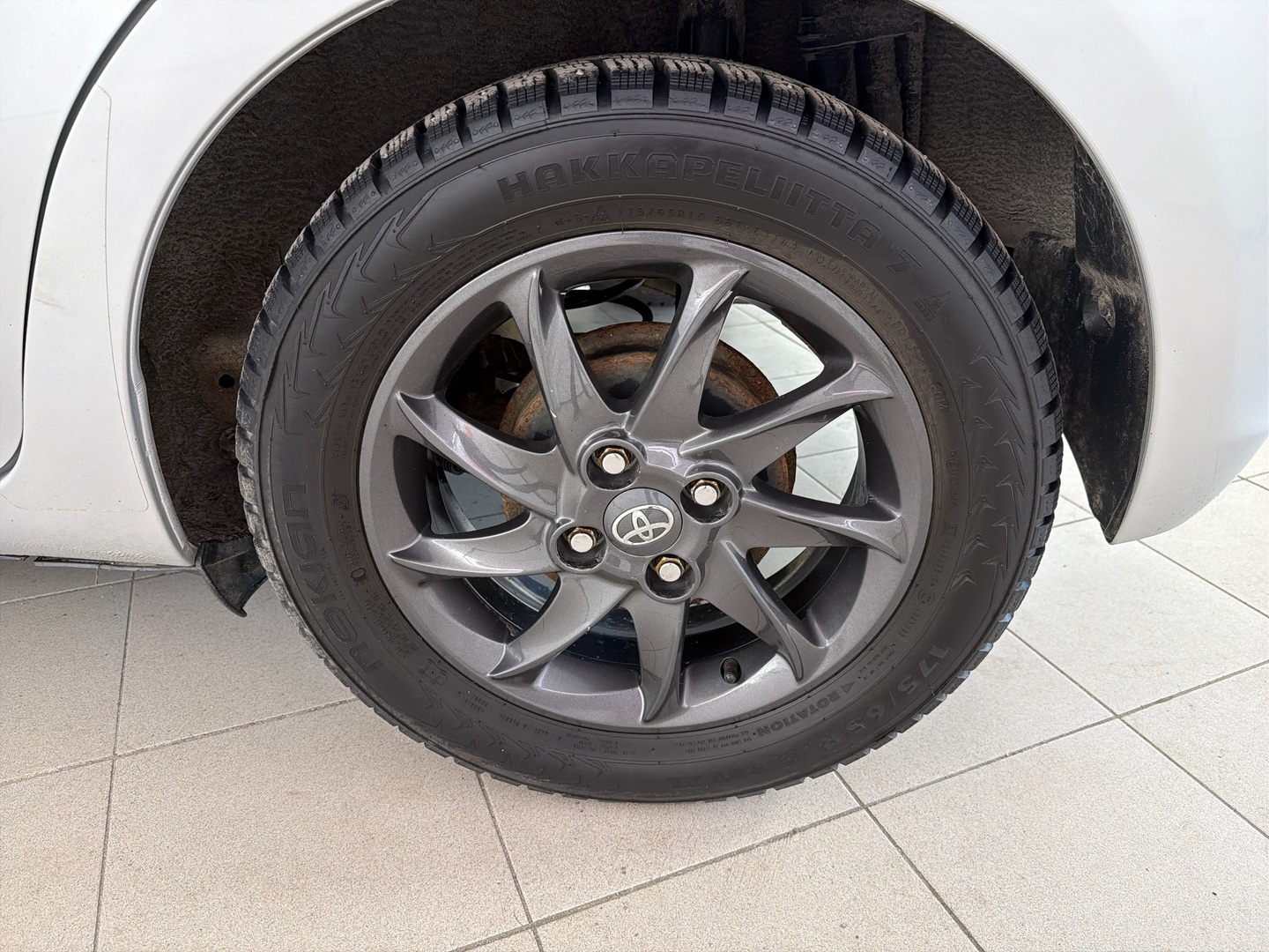 TOYOTA Yaris 2014