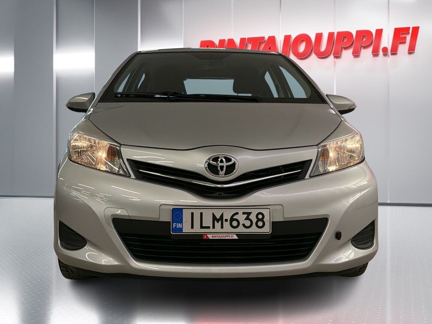 TOYOTA Yaris 2014