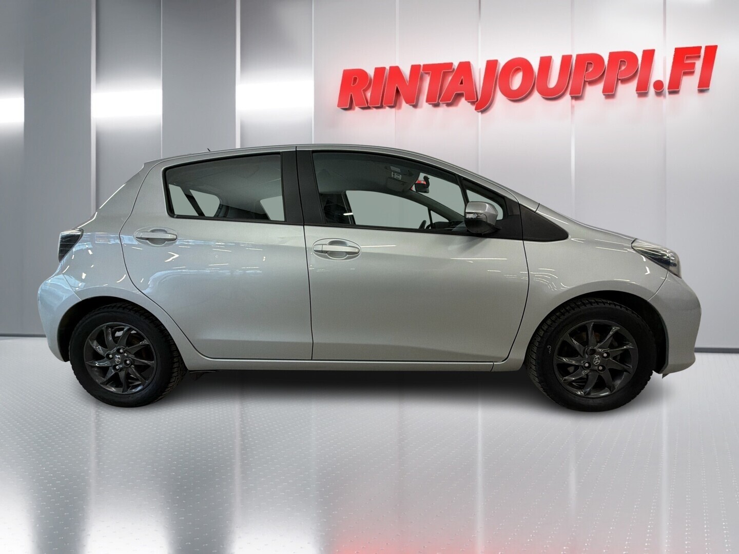TOYOTA Yaris 2014