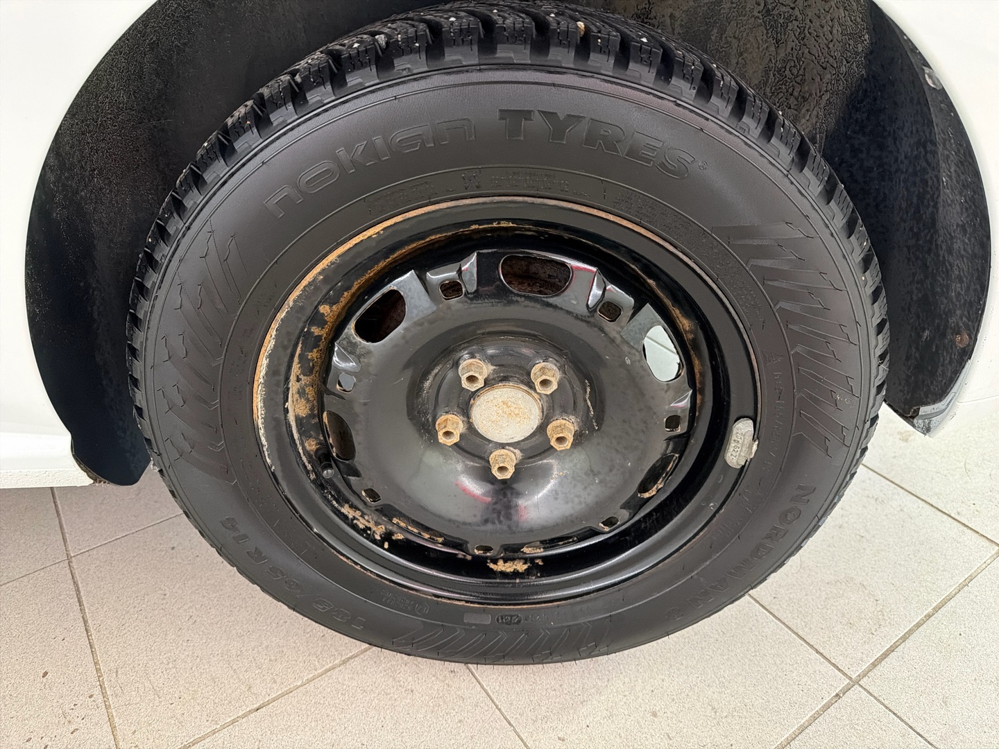 VOLKSWAGEN Polo 2016