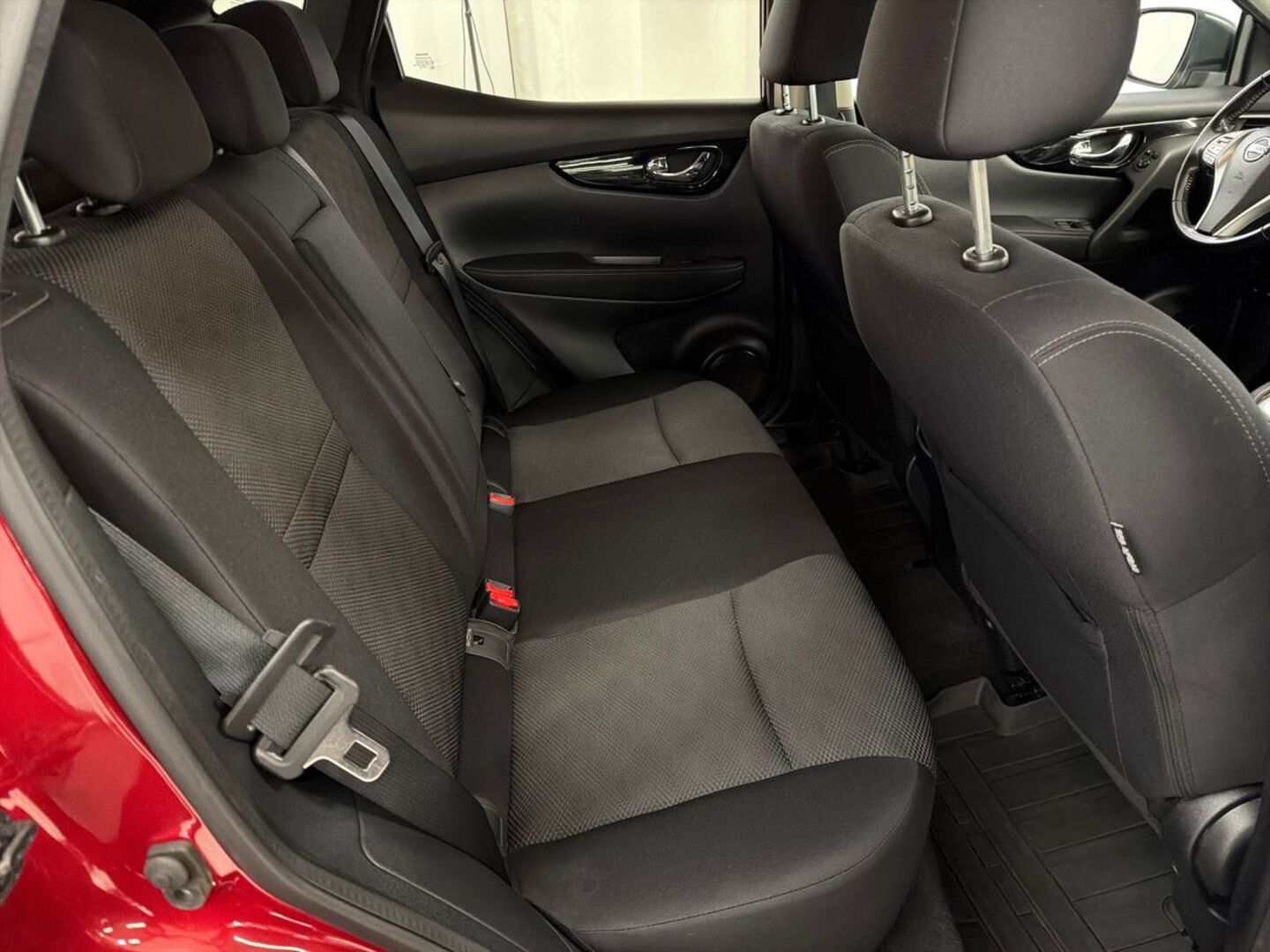 NISSAN Qashqai 2017