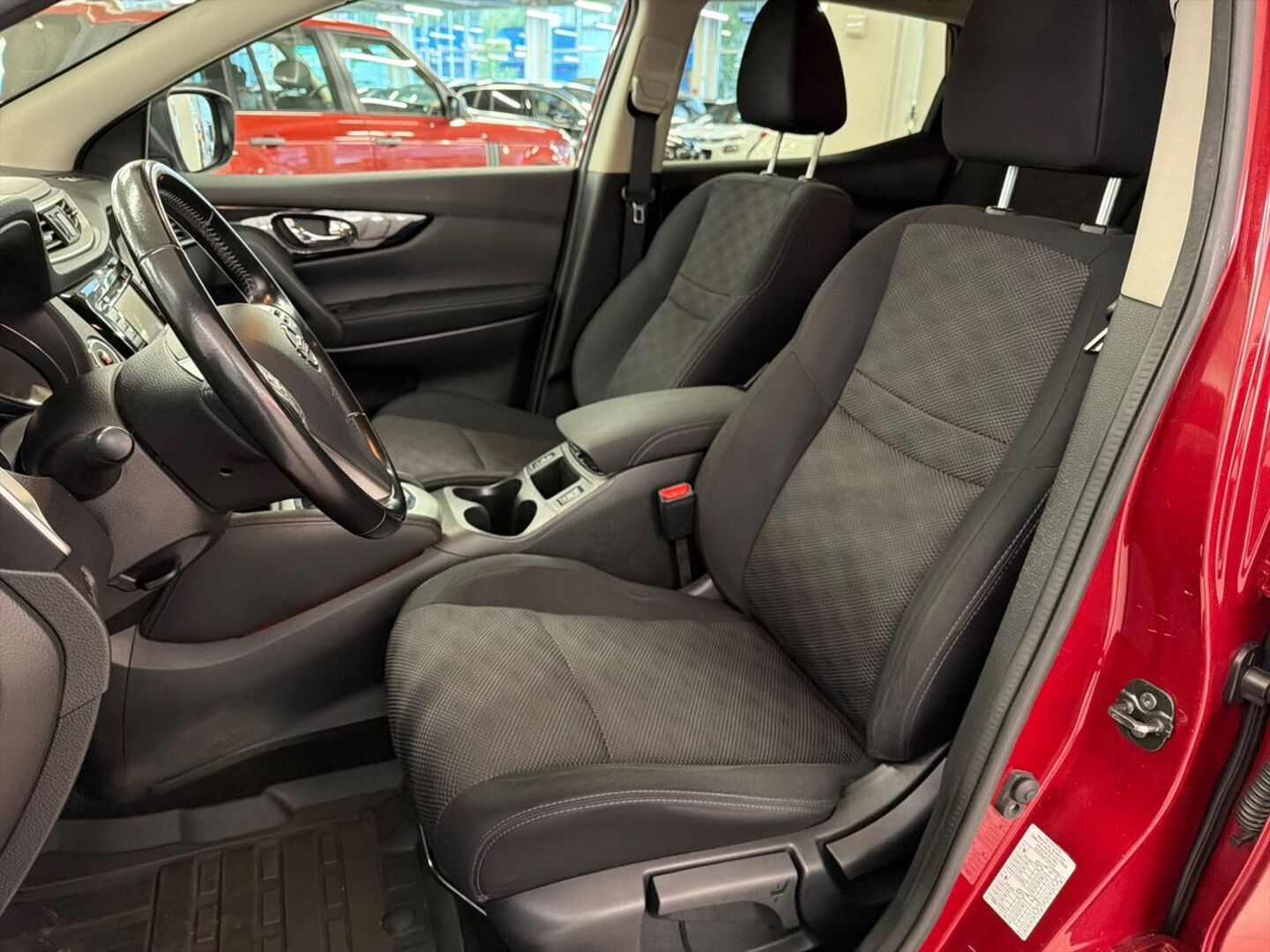 NISSAN Qashqai 2017