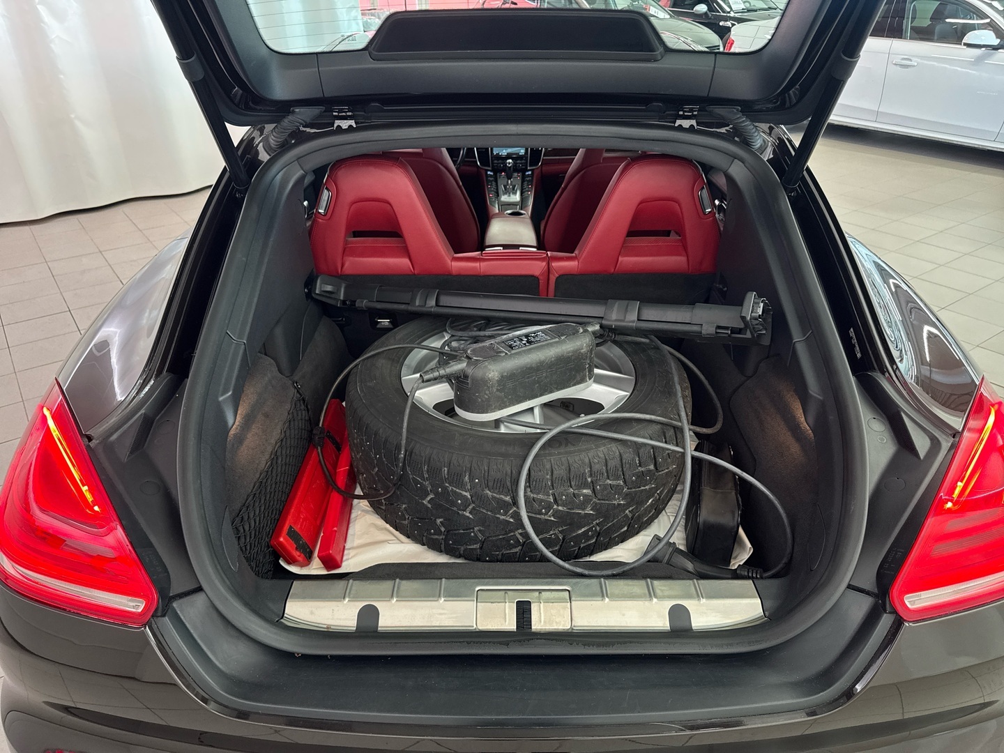 PORSCHE Panamera 2015