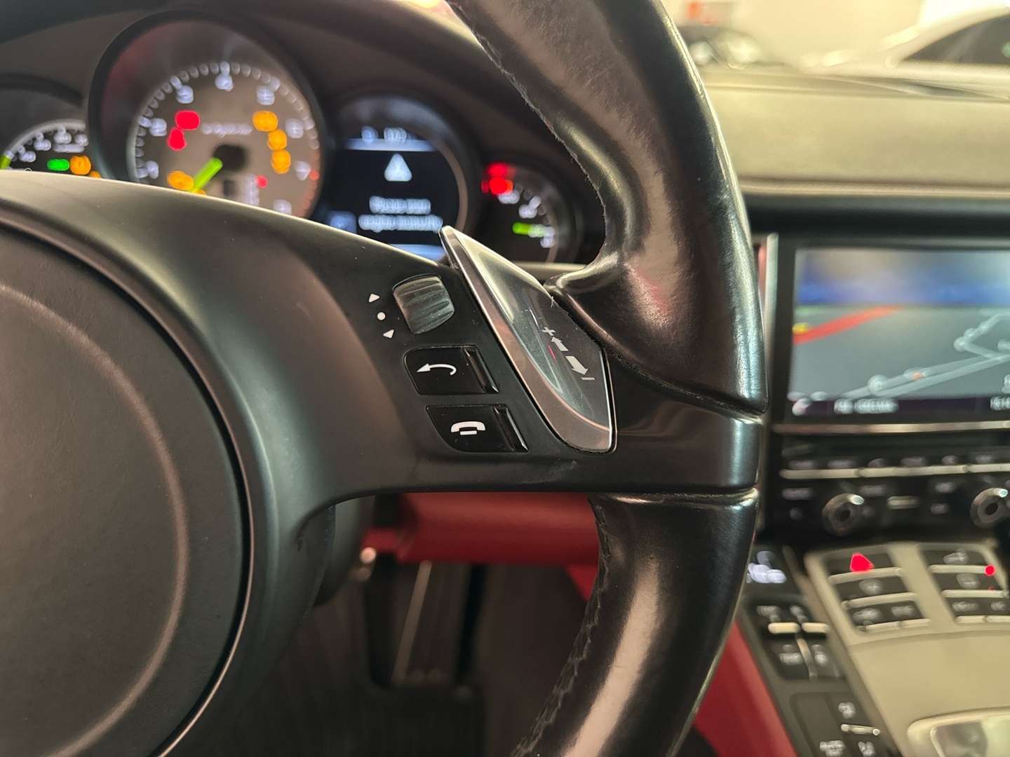 PORSCHE Panamera 2015