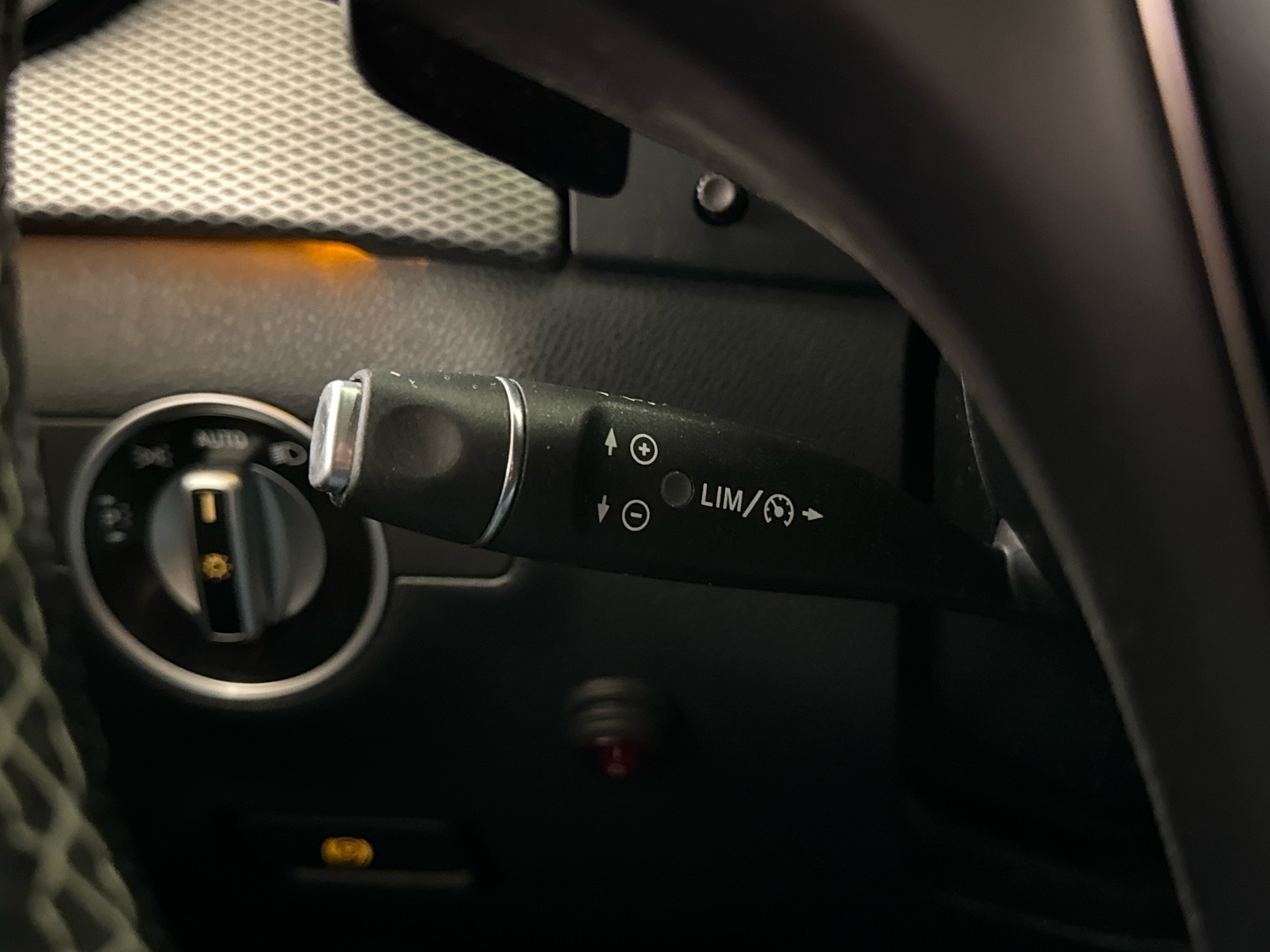 MERCEDES-BENZ B 2015