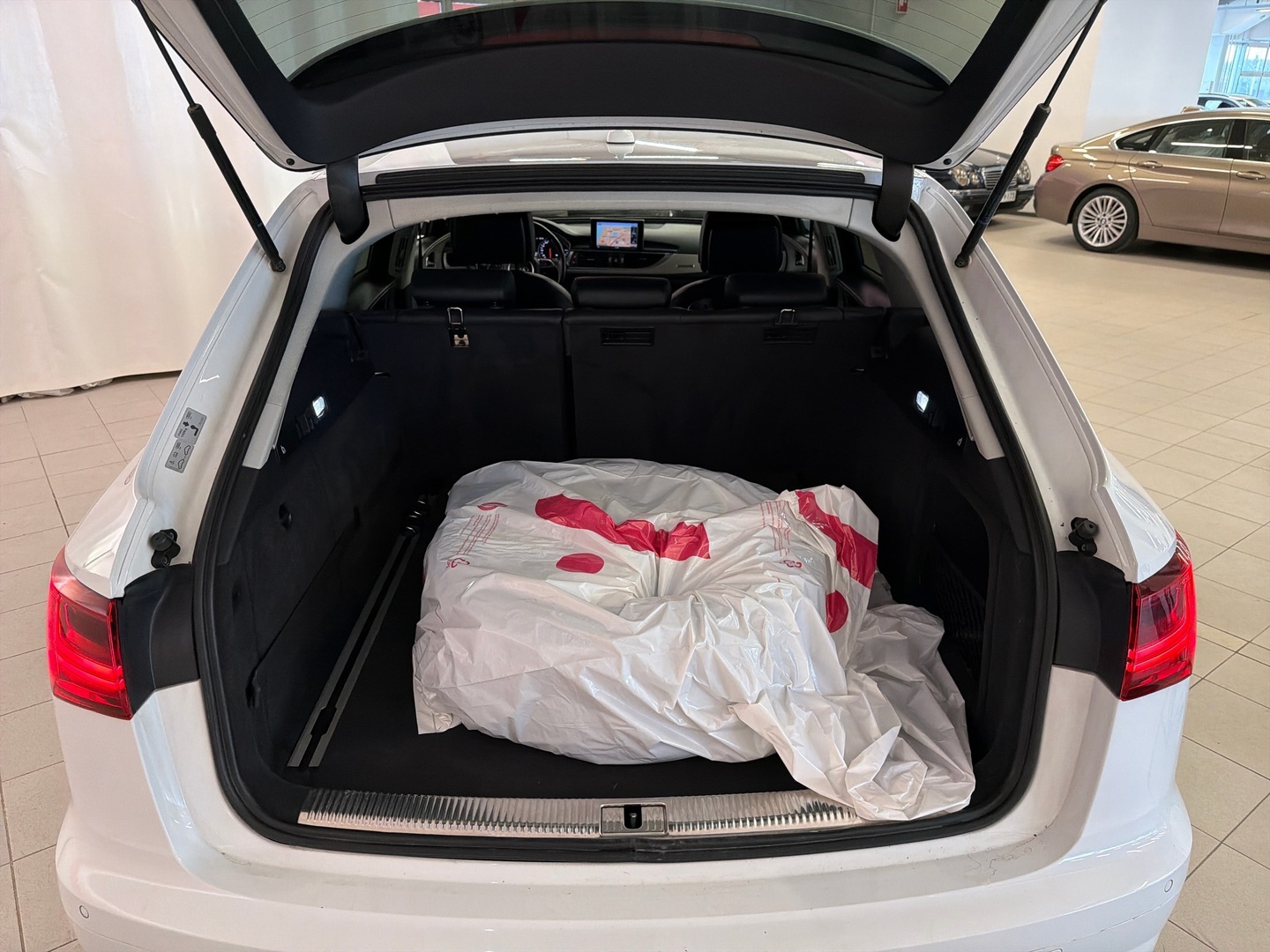 AUDI A6 allroad quattro 2016