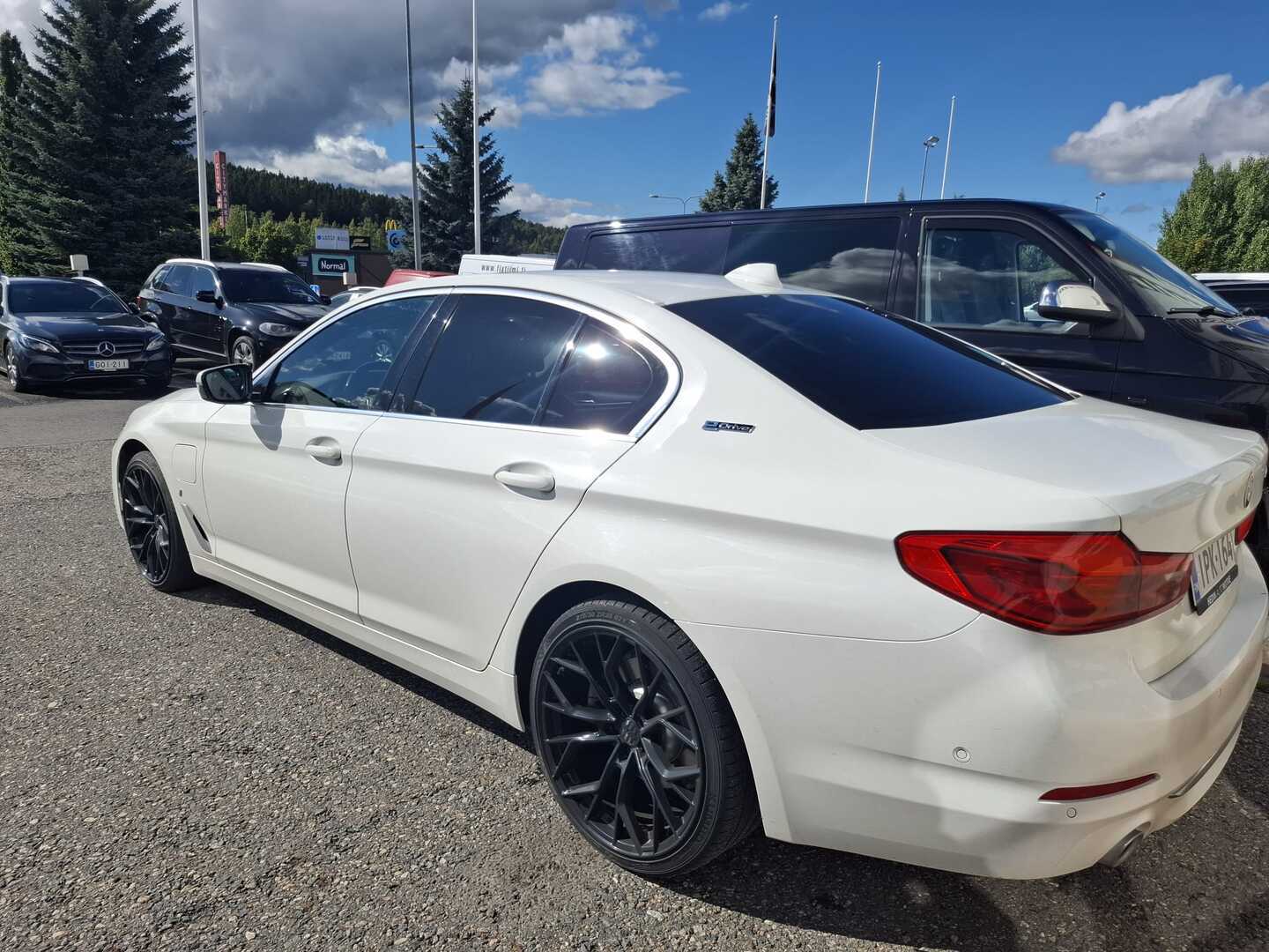 BMW 530 2019