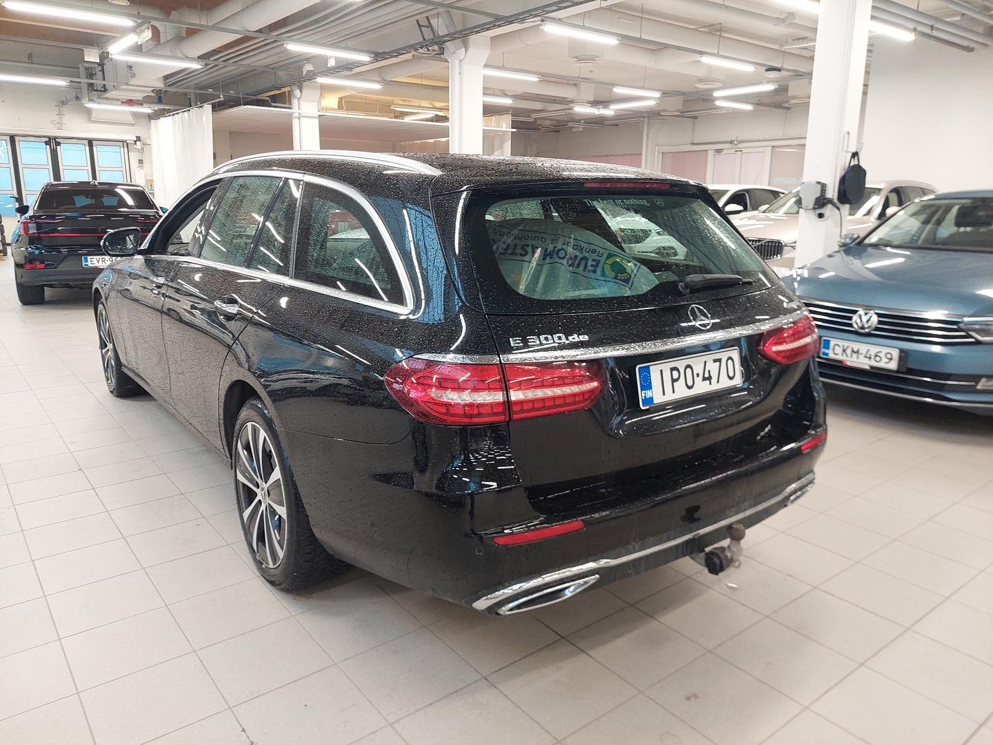 MERCEDES-BENZ E 2022