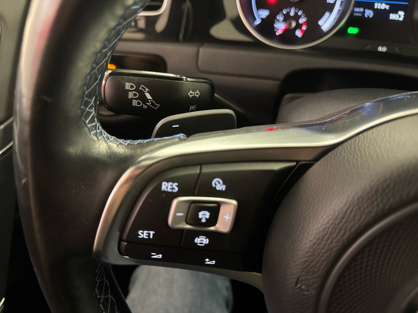 VOLKSWAGEN Golf 2020