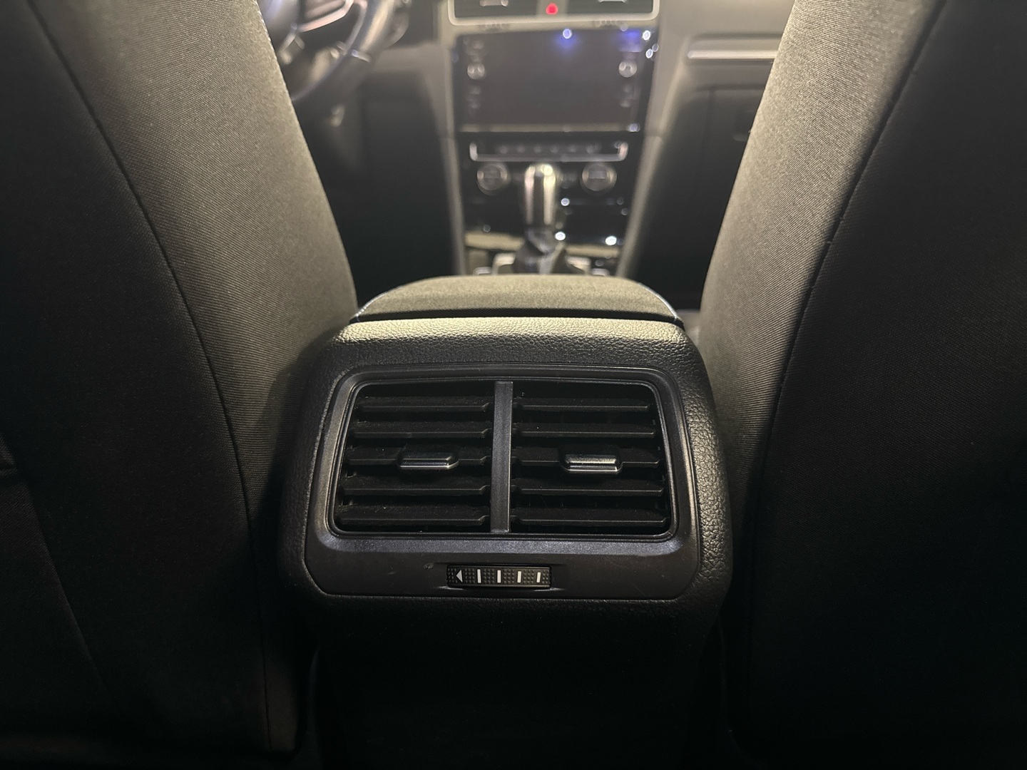 VOLKSWAGEN Golf 2020