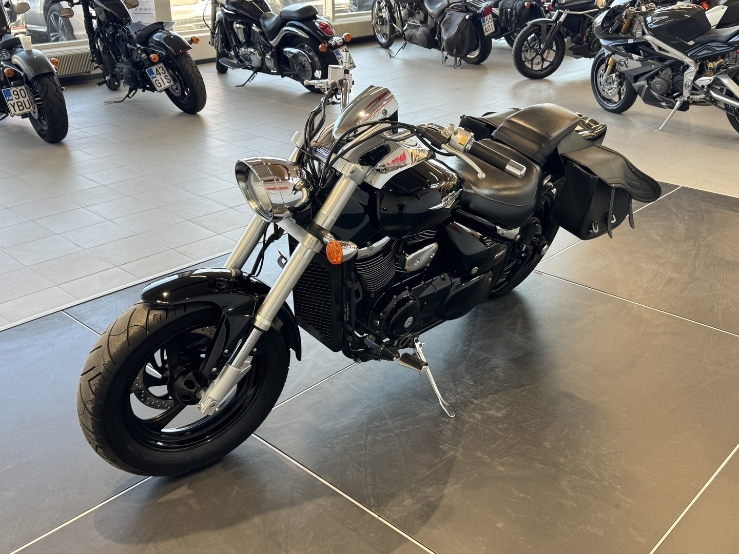 SUZUKI INTRUDER 2006