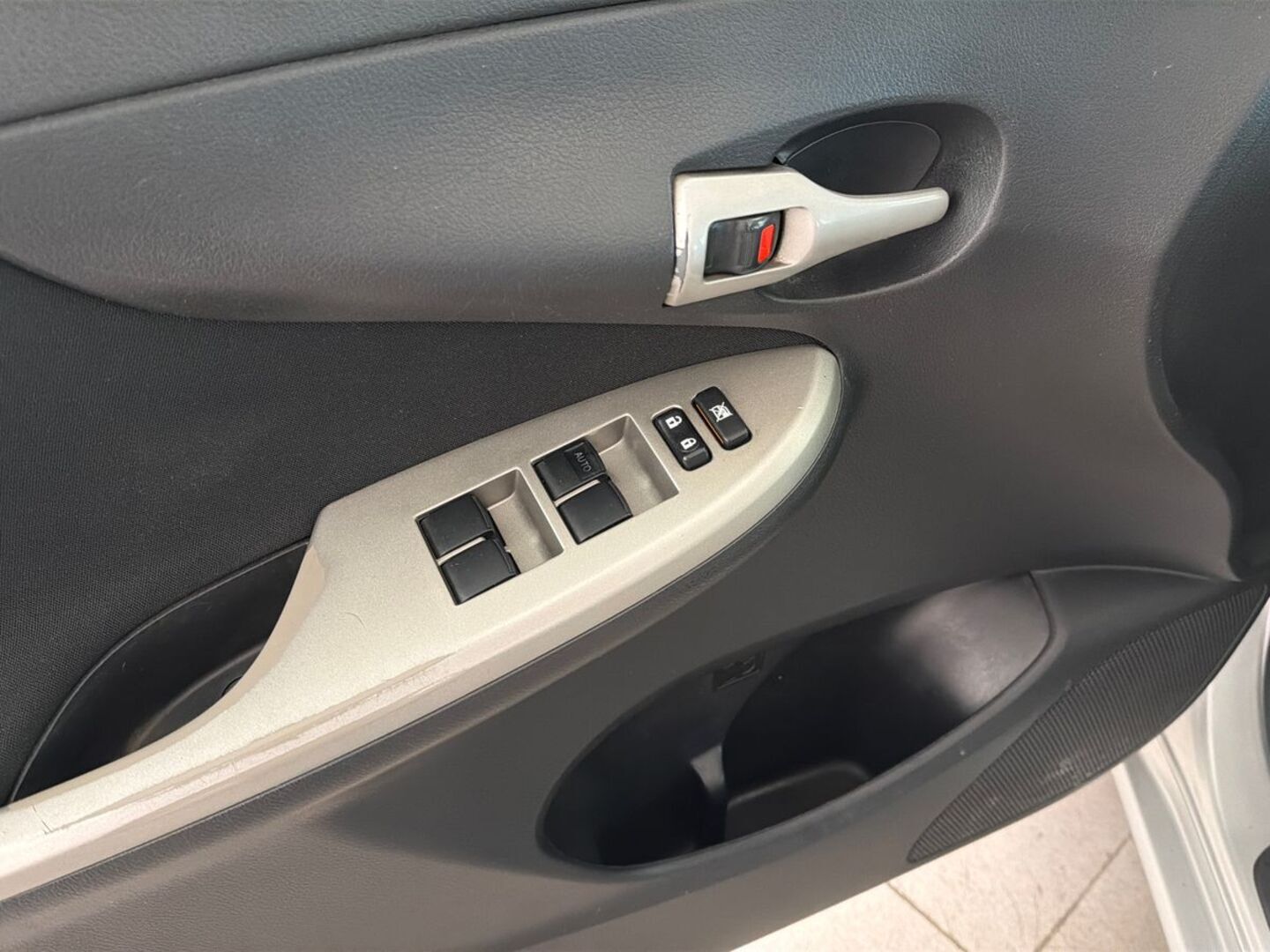 TOYOTA Corolla 2007
