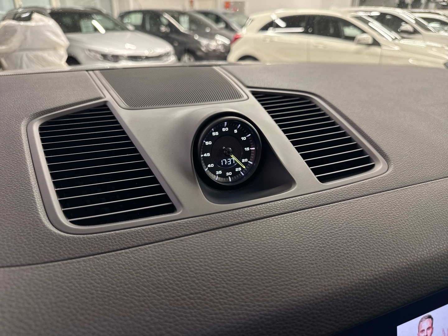 PORSCHE Cayenne 2018