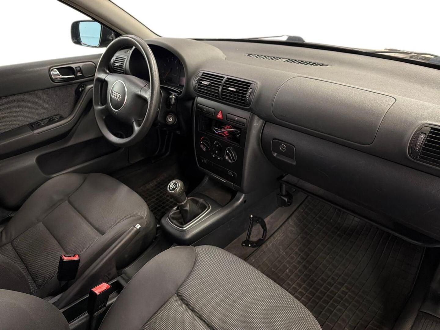 AUDI A3 2001