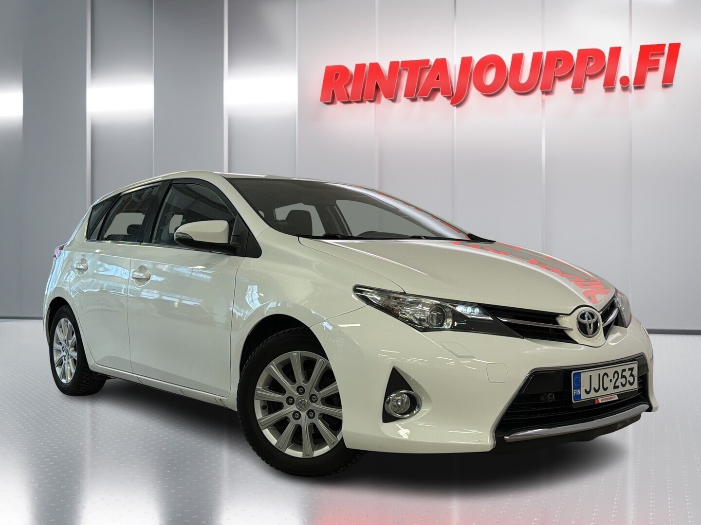 TOYOTA Auris 2014