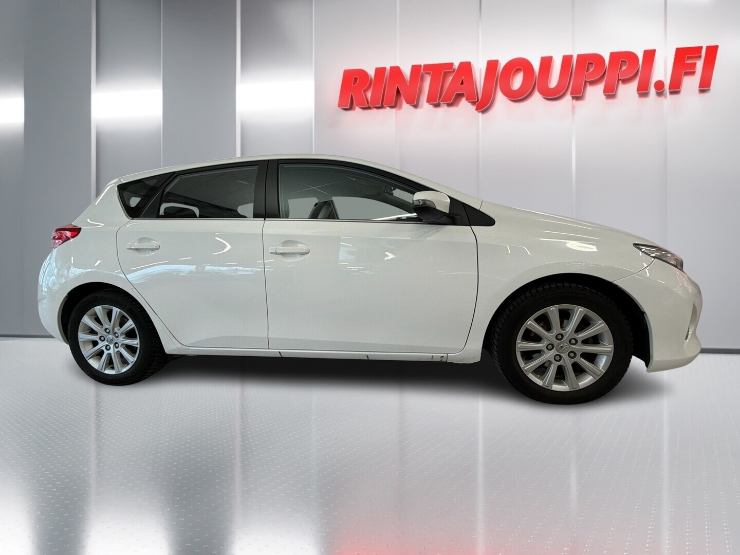 TOYOTA Auris 2014
