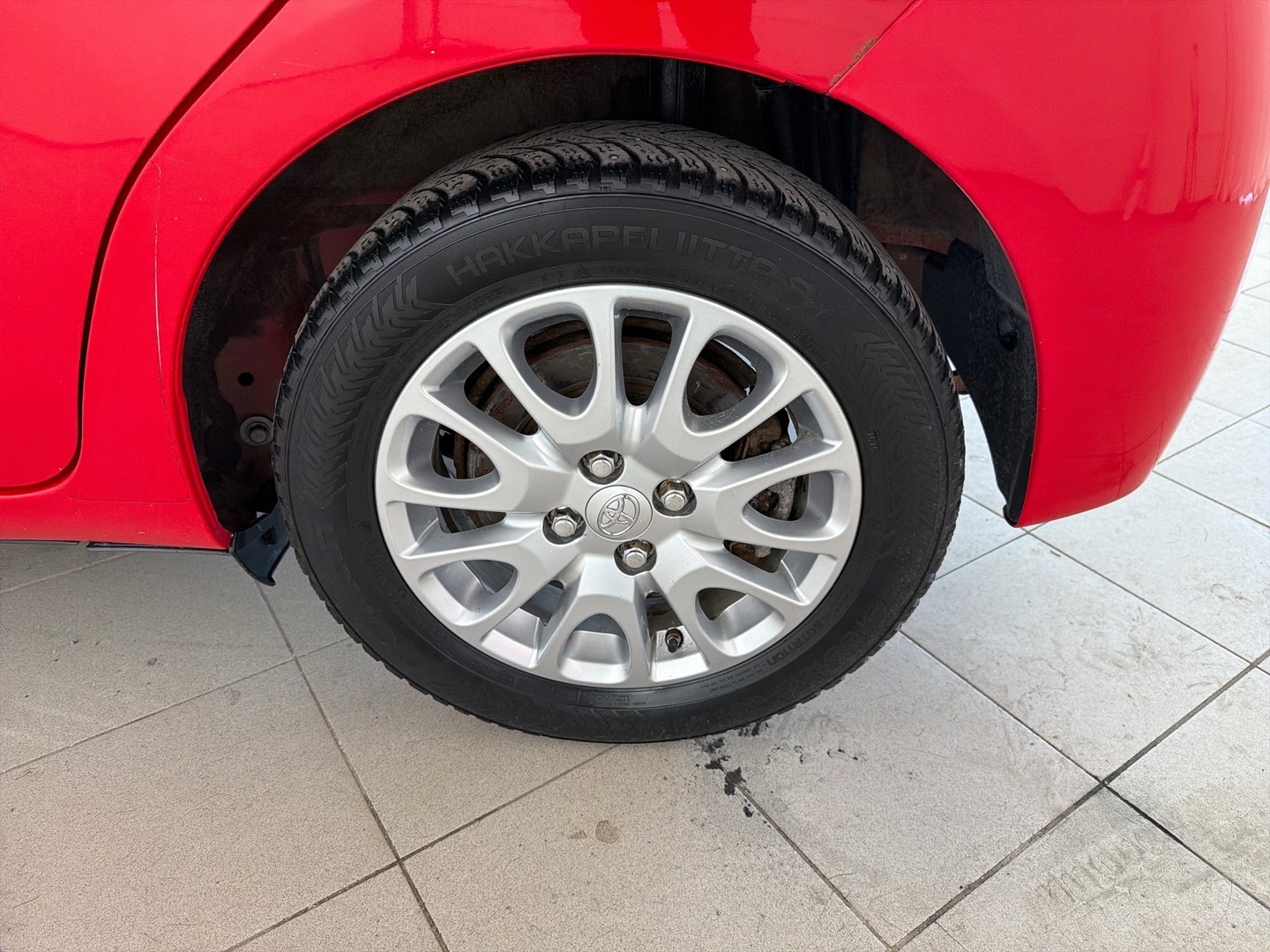 TOYOTA Yaris 2015