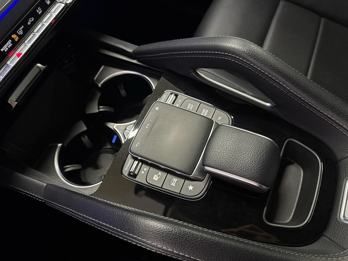 MERCEDES-BENZ GLE 2021