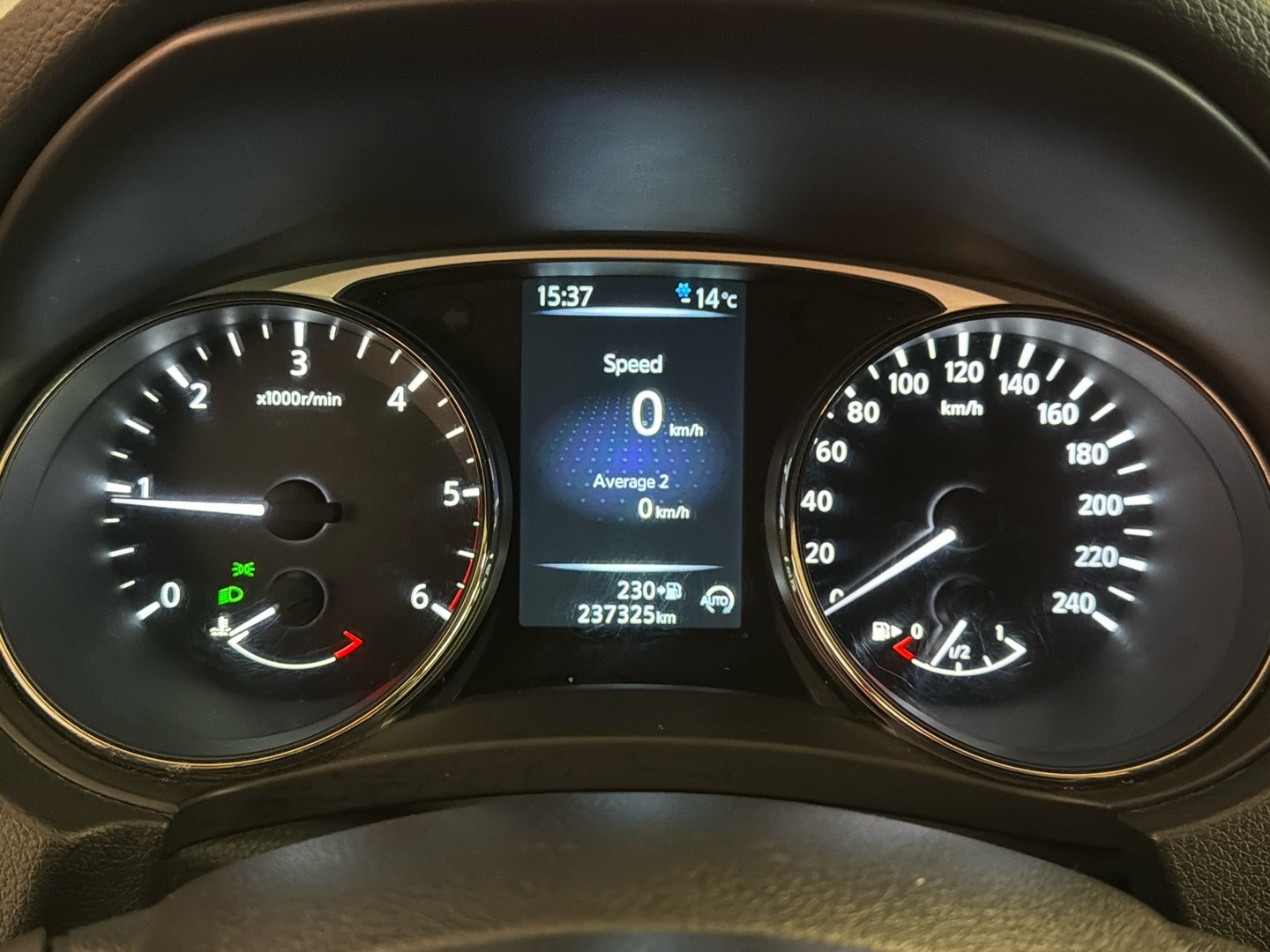 NISSAN X-Trail 2016