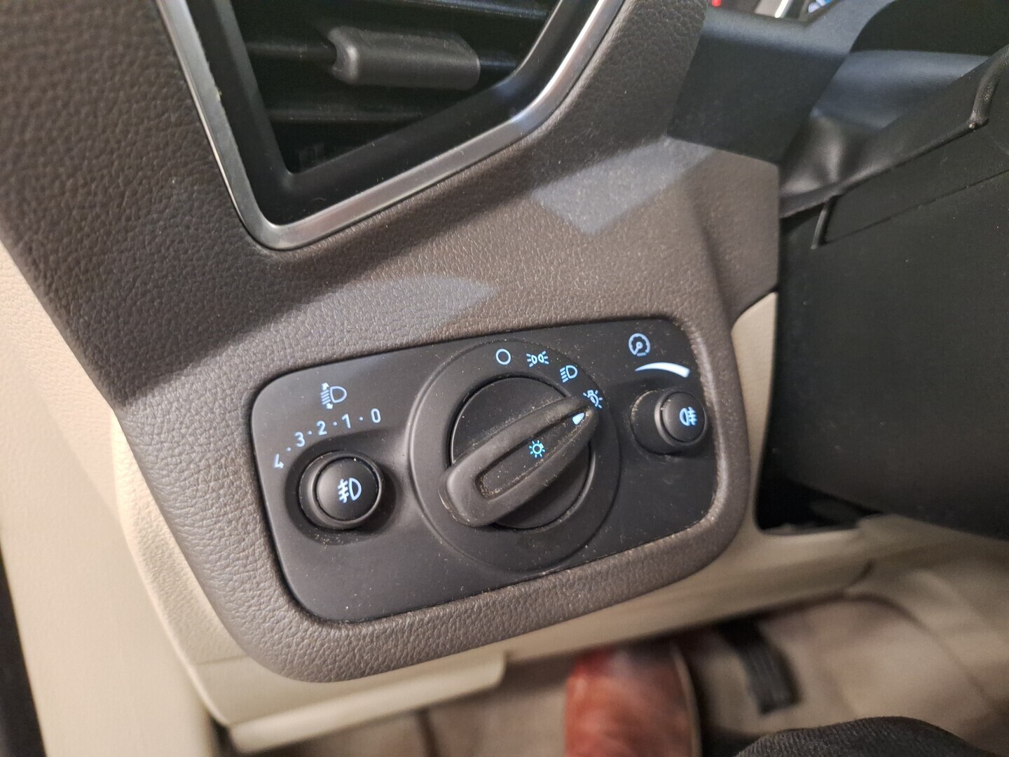 FORD Grand C-Max 2011