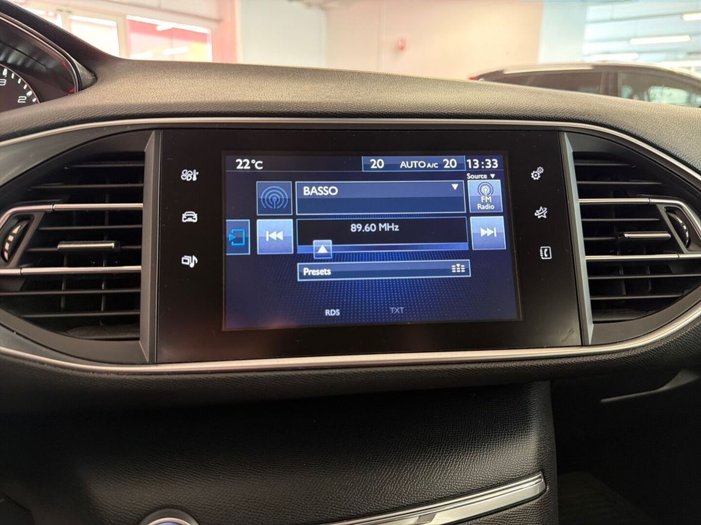 PEUGEOT 308 2017