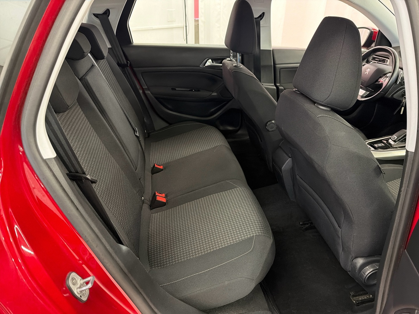 PEUGEOT 308 2021