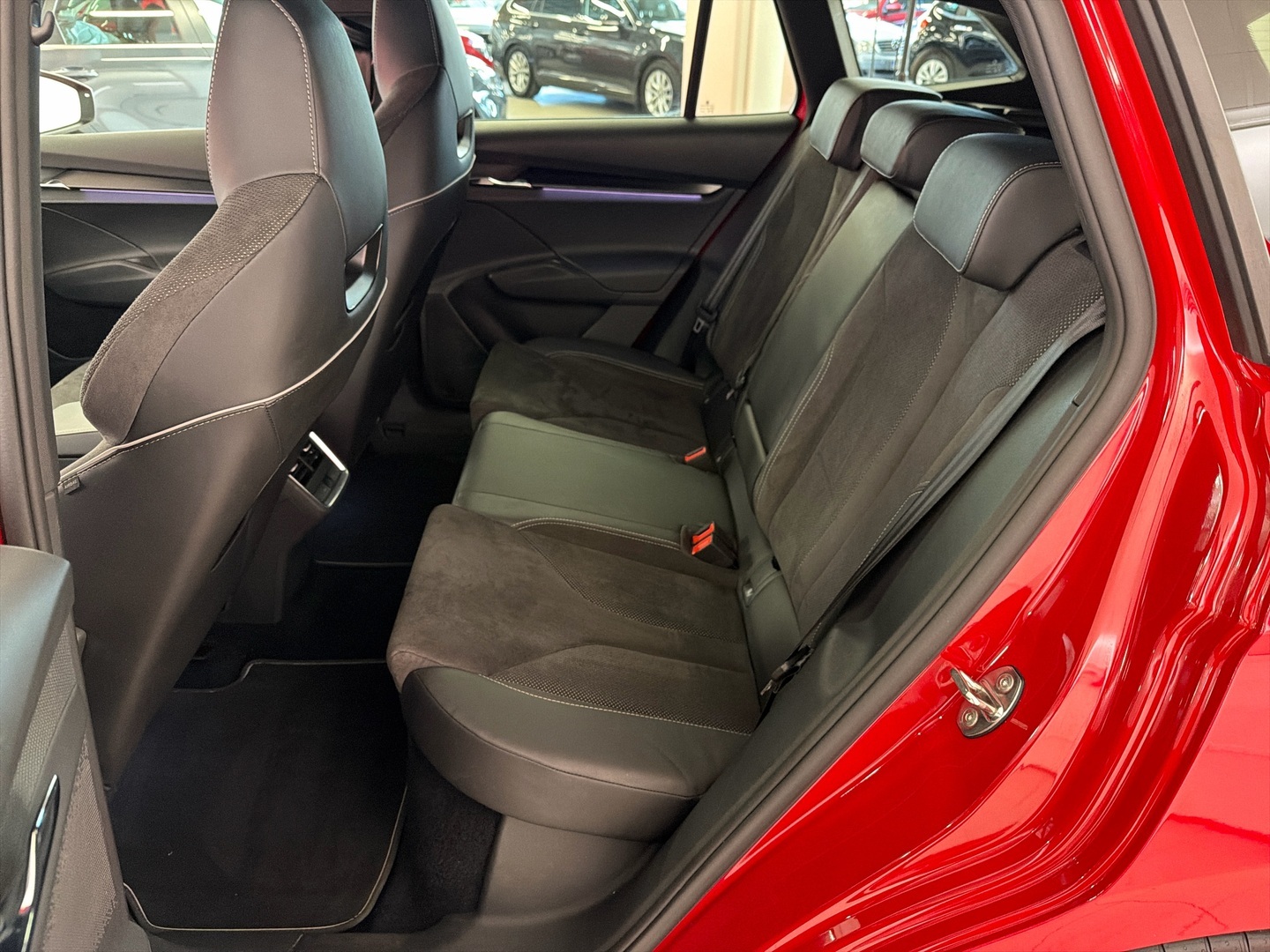SKODA Enyaq 2023