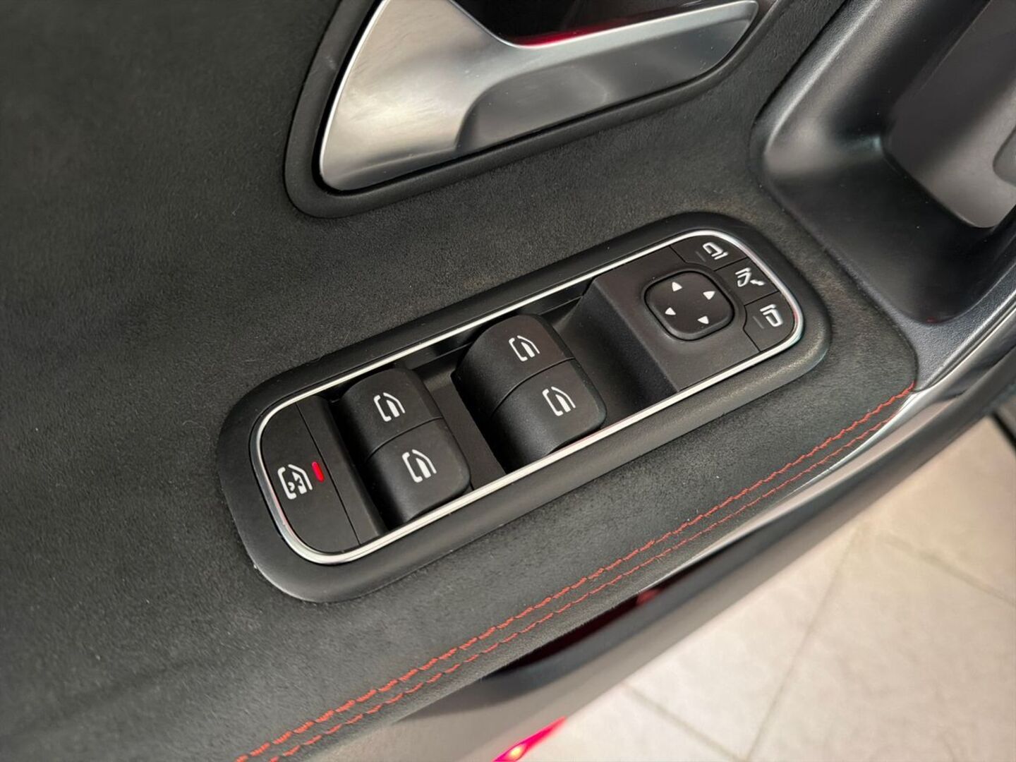MERCEDES-BENZ CLA 31