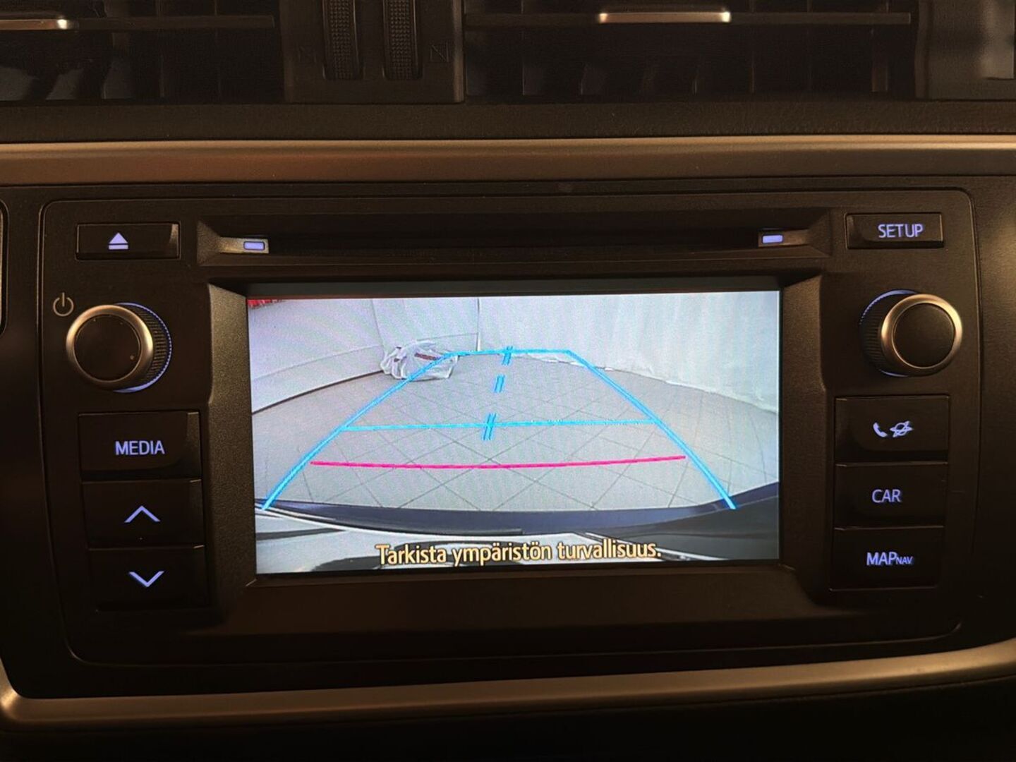 TOYOTA Auris 2015
