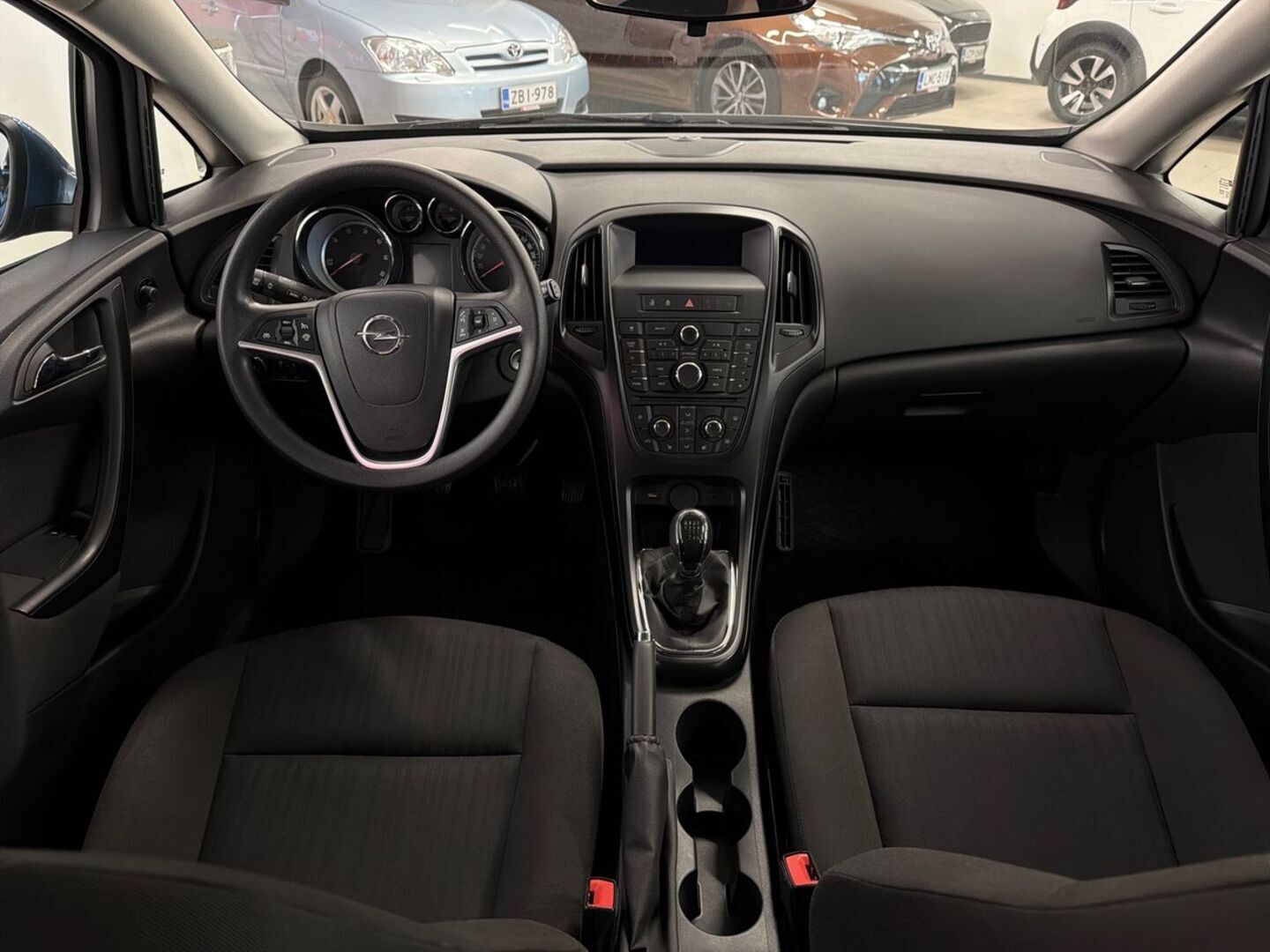 OPEL Astra 2015