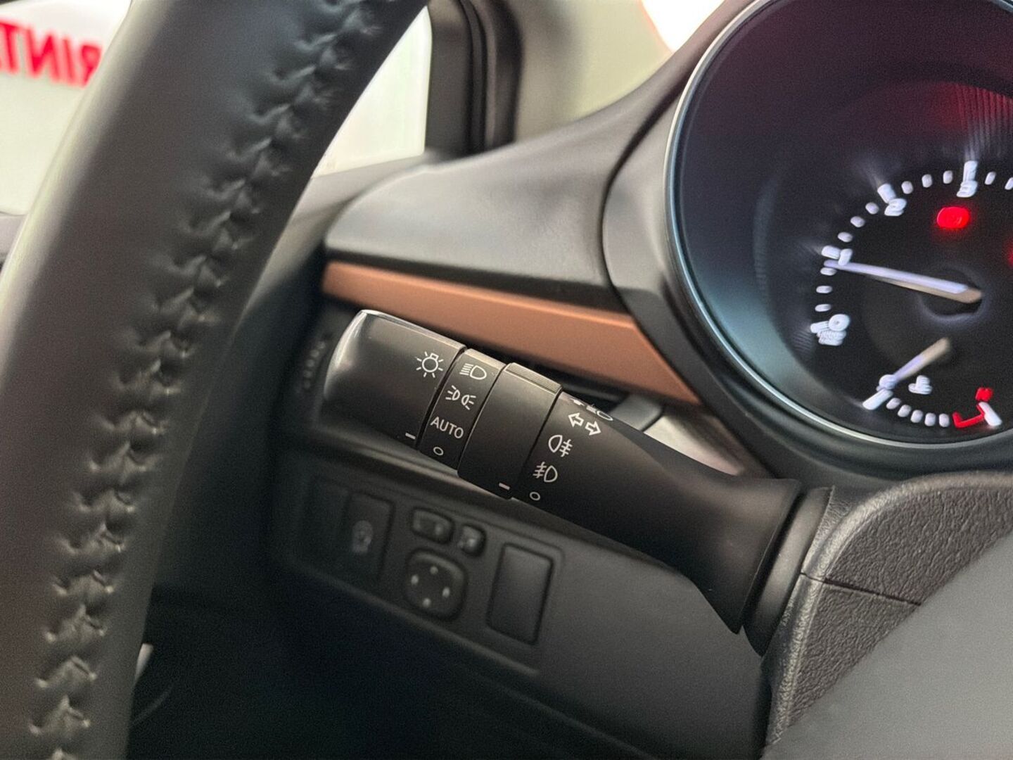 TOYOTA Avensis 2016