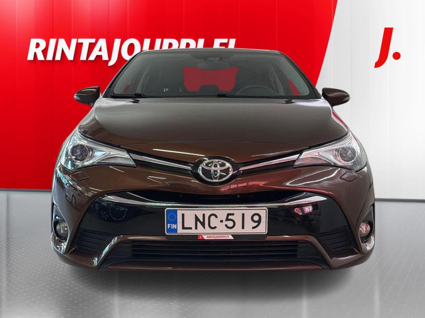 TOYOTA Avensis 2016