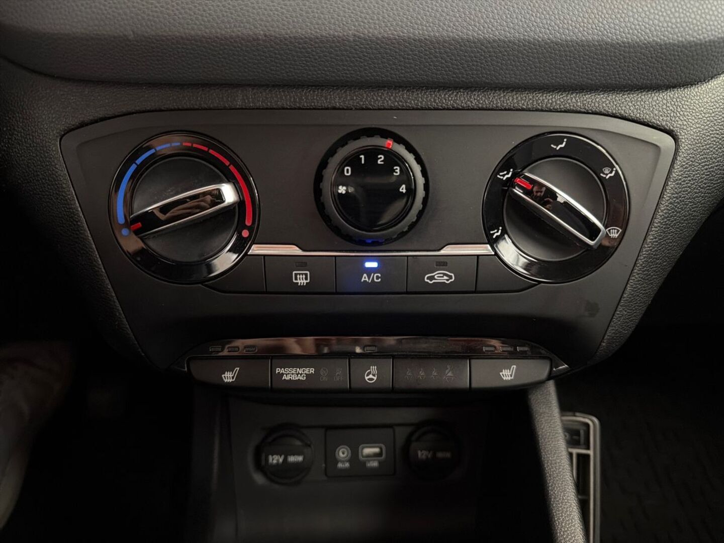 HYUNDAI i20 5d 23