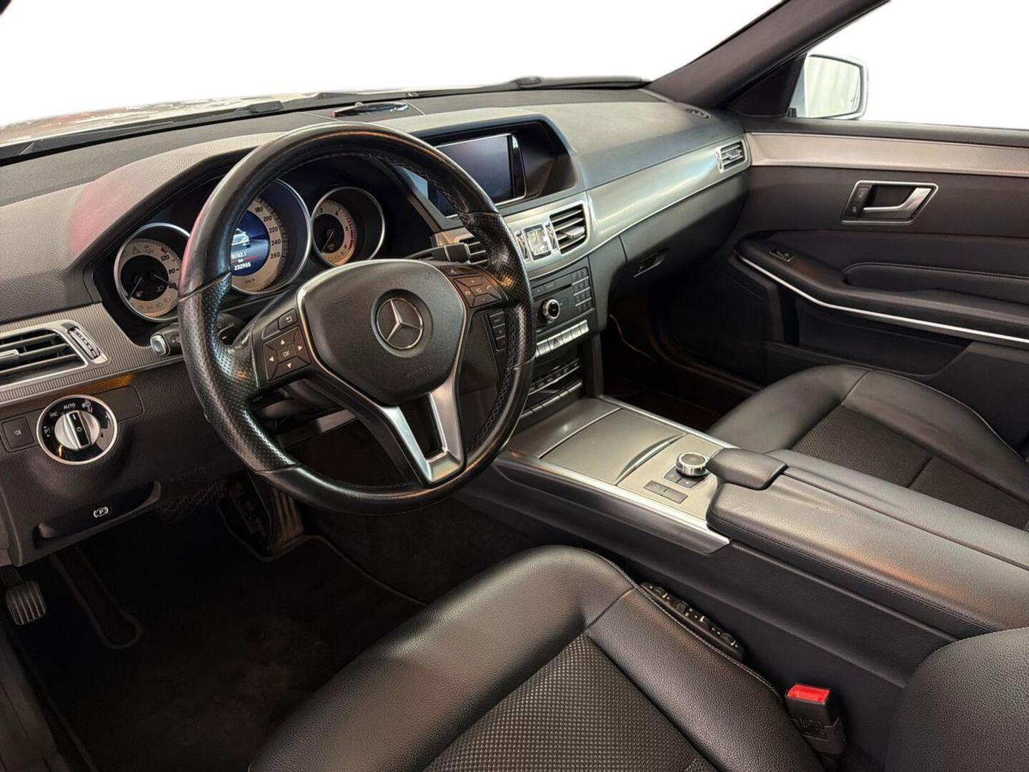 MERCEDES-BENZ E 7